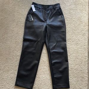 Aritzia Babaton Command Pant - Mid-rise vegan leather cropped black NEW/TAGS